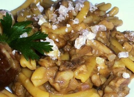 Casarecce al sugo di porcini e castagne