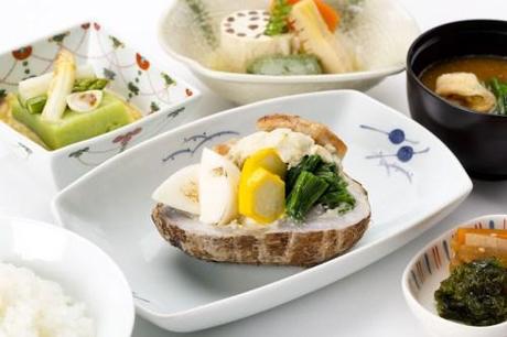 First Meal Rakan Tei