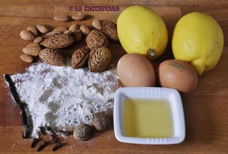 mandorle, limone, vaniglia, chiodi di garofano, noce moscata, almonds, lemon, vanilla, cloves, nutmeg
