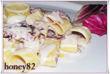 ANELLI STRACCHINO E RADICCHIO