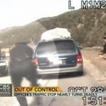 Usa, madre forza posto di blocco, agenti sparano a vettura e figli (Video)