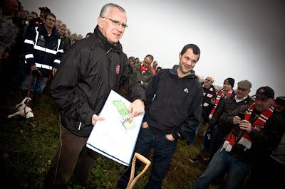 FC United of Manchester, cerimonia di inizio degli scavi in Moston(VIDEO)