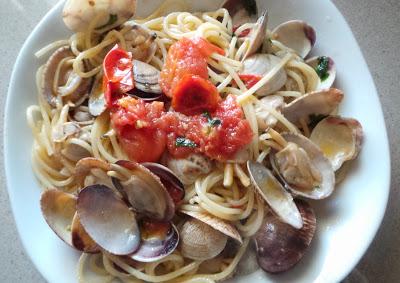 SPAGHETTI ALLE VONGOLE(la ricetta originale napoletana)