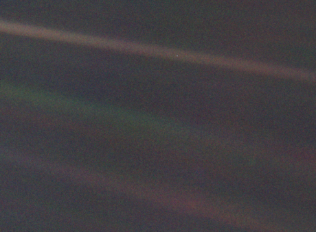 Pale_Blue_Dot