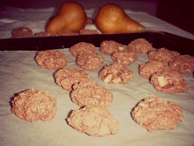 Biscotti cuor di pera con ricotta e cioccolato (fat free)