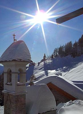 In viaggio attraverso le nuvole in Valle Vigezzo.