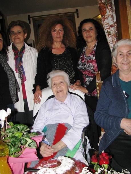 AUGURI A ELENA ZACCARA 640x853