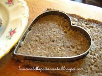 Il cuore di pane integrale di segale alla crema di marroni con panna montata e marron glacé