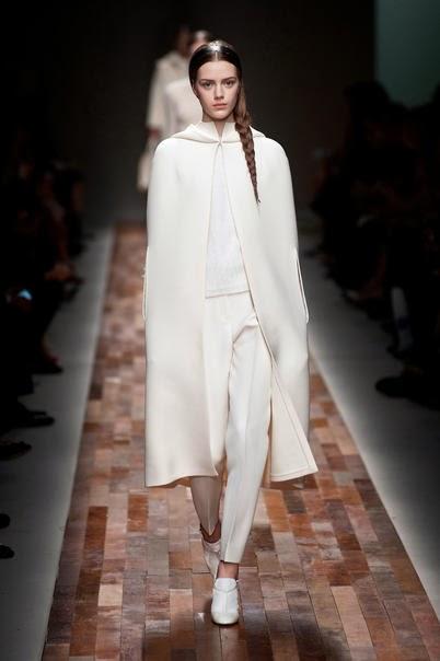 WINTER TREND: CAPES