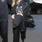 Madonna trasandata all'aeroporto la borsa però è di Gucci02