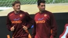 [FOTO]Borriello e Totti fanno le corna !