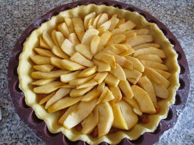 Crostata alle mele e marmellata