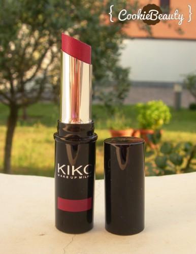 latex-like-lipstick-rossetto-magenta-kiko-dark-heroine-3