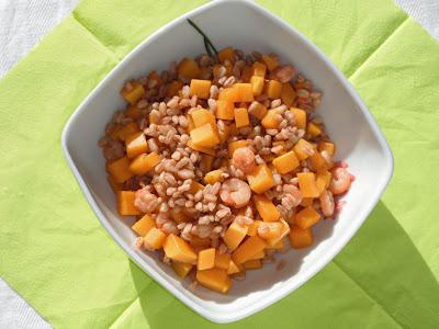 Farro allo zenzero con zucca e gamberetti