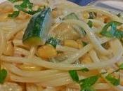Spaghetti all'uovo zucchine spaghetti with zucchini