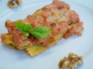 Raviolini gratinati al pesto rosso di ricotta e noci