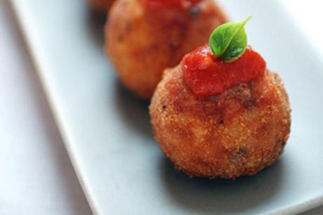 Tutti a tavola: ARANCINI DI RISO