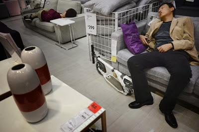 In Oriente si dorme all'Ikea?