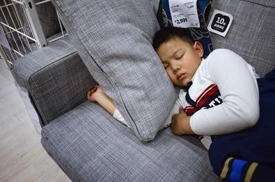 In Oriente si dorme all'Ikea?