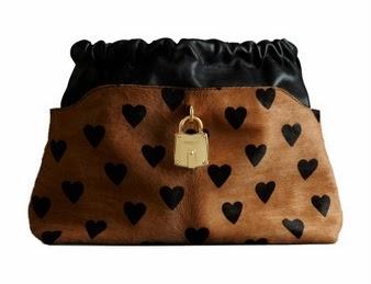 A TUTTO CUORE: L'HEART PRINT DI BURBERRY PRORSUM