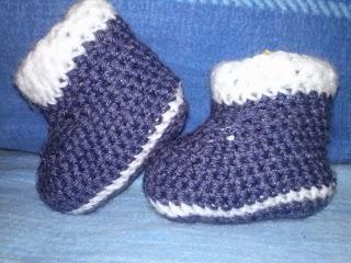 SCARPONCINI BIMBO ALL'UNCINETTO