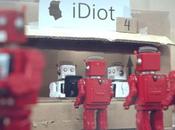 iDiot, parodia fanboy Apple solo loro)