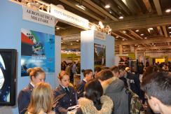 Verona/ Job & Orienta 2013.  ‘Assedio’ di oltre 60 mila giovani allo stand ‘Difesa’