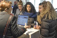 Verona/ Job & Orienta 2013.  ‘Assedio’ di oltre 60 mila giovani allo stand ‘Difesa’