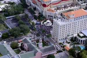 La setta religiosa Scientology ha appena inaugurato la nuova cattedrale, a Cleawater, dal costo agronomico di 170 milioni di dollari.