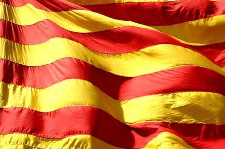 Catalunya, una catena umana per difendere identità e libertà