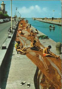 Viareggio - Canale Burlamacca in una cartolina degli anni '70