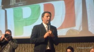Alla convenzione nazionale Pd a Roma, Cuperlo e Renzi parlano della loro idea di partito 