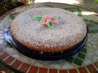 Crostata alla crema di limoni.