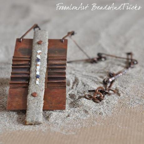 FossalonArt & BeadsandTricks collana fatta a mano in rame, corda, sabbia e frammenti di conchiglie