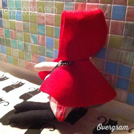 nonnaso-cappuccetto-rosso-bambola