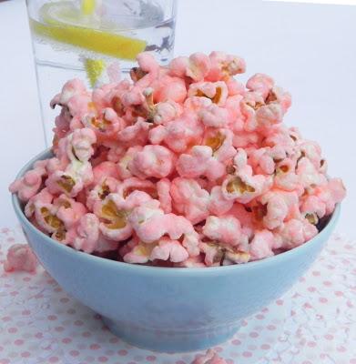 pink sweet POPCORN per una GHIRLANDA speciale