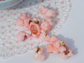 pink sweet POPCORN per una GHIRLANDA speciale