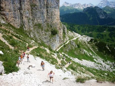 lago coldai e rifugio tissi