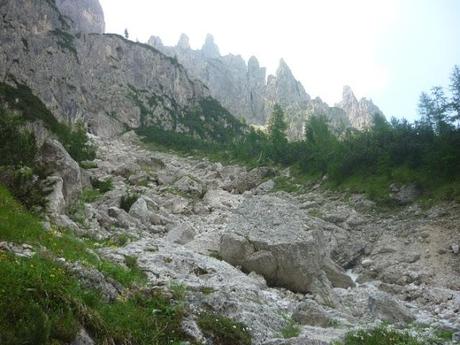 rifugio velo della madonna escursione