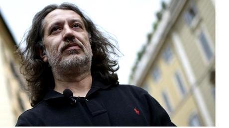Davide Vannoni da Fiorello: “E’ una rivoluzione…” Davide Vannoni da Fiorello: “E’ una rivoluzione…”