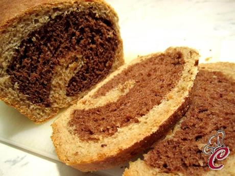 Fette biscottate bicolore: una nuova sfida si apre su una colazione senza misteri