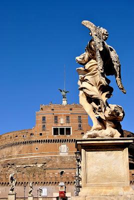 Arrivando a Castel Sant'Angelo.