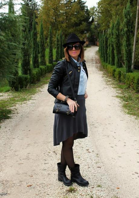 Outfit: gonna asimmetrica e occhiali Assoluto Eyewear