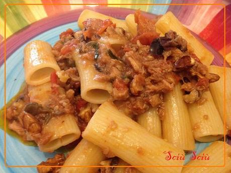 Paccheri al tonno e pistacchi