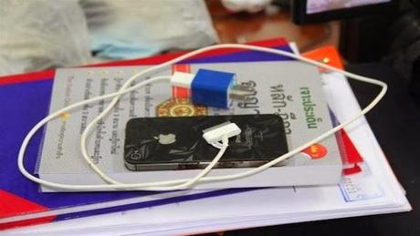 iPhone esplosivi: in Thailandia un altro uomo folgorato dall'iPhone 4S
