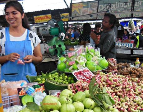 Il “Thepprasit Night Market” di Pattaya ed un pizzico di Portogallo