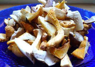 manitaropita / pita con i funghi