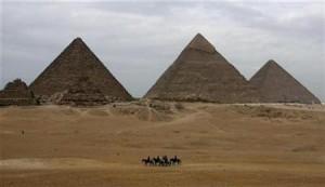 Quanto è antica la Grande Piramide? Ricercatori trafugano delle prove