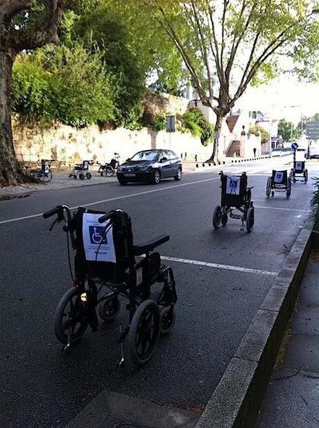 Creativa provocazione portoghese per i parcheggi disabili