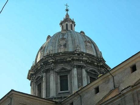 Le nostre straordinarie cupole. Perché non le illuminiamo? Perché non valorizziamo uno skyline unico?